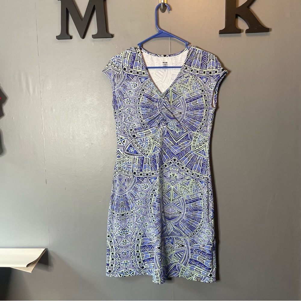 Title nine Blue and White Sleeveless geometric‎ design midi Dress size small